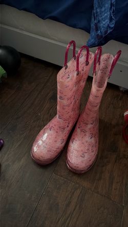 Girl rain boots