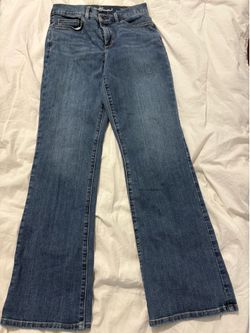 Women’s Eddie Bauer jeans