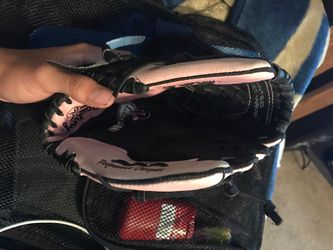 T-ball glove