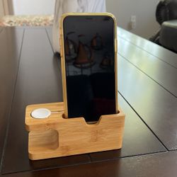 Charging Station For Iphone