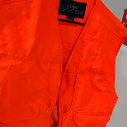 Hunting Vest- Great Condition