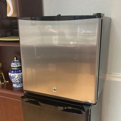 New Mini Freezer