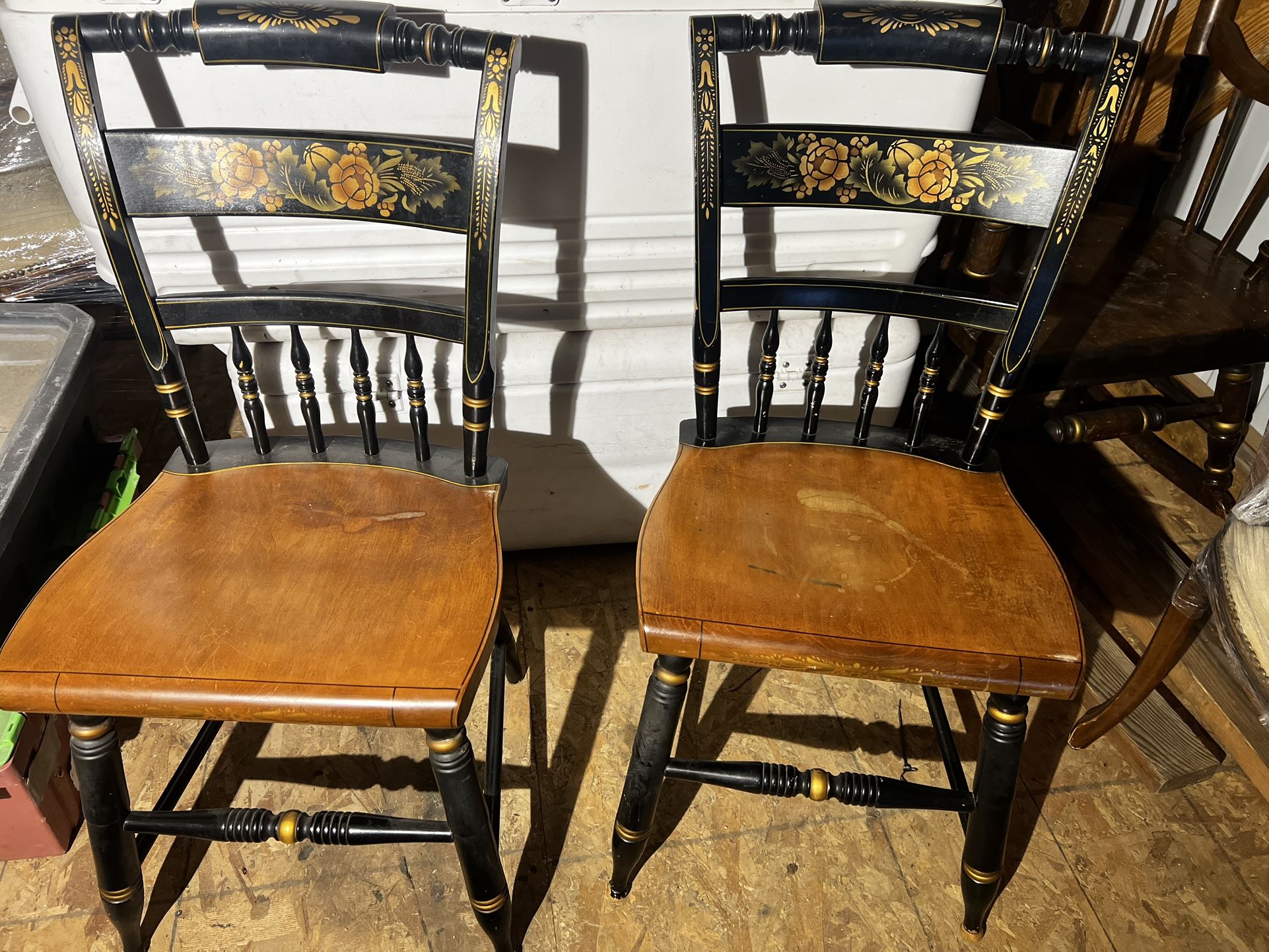 L.Hitchcock Antique Chairs Set Of 4