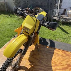 Suzuki Dirt Bike Motorcycle With License Plate