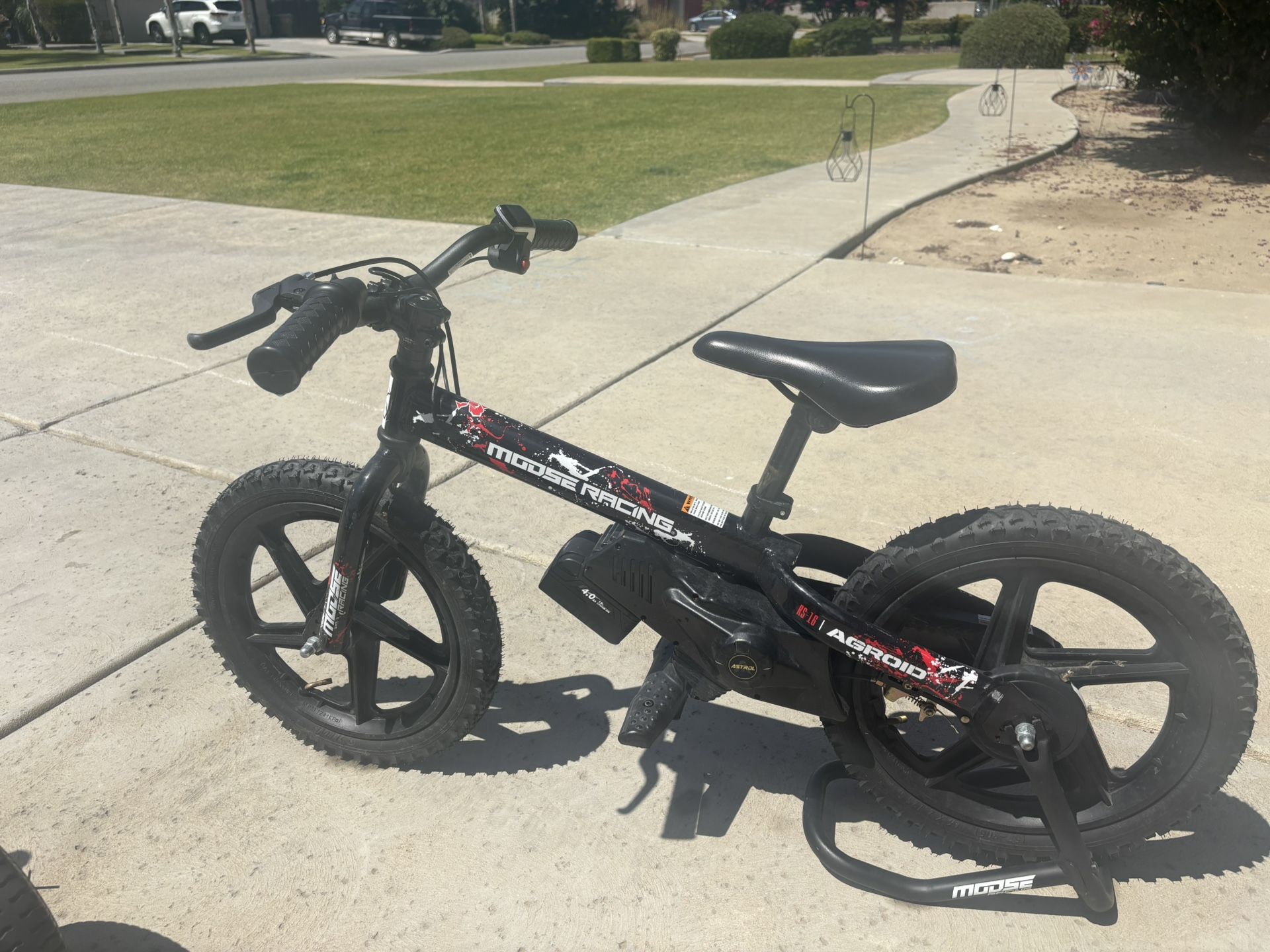 Moose Racing Agroid Rs-16 Kids E Bike 