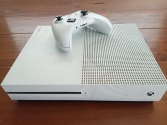 Xbox one S white 1TB