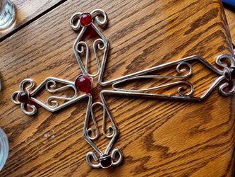 Metal cross