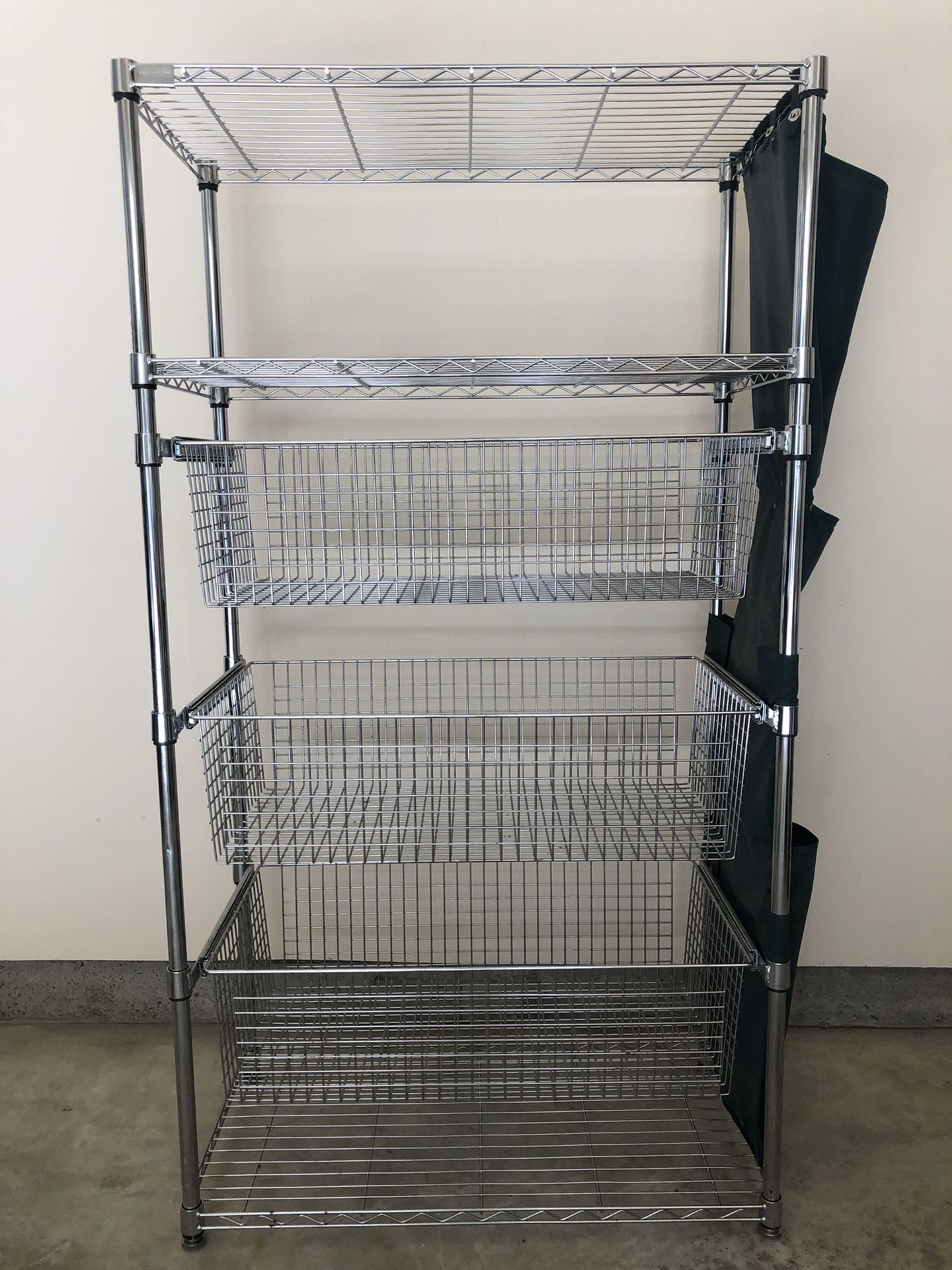 Front gate chrome shelf with 3 sliding drawers