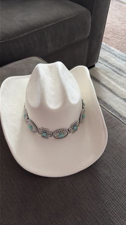 Lady’s cowboy hat