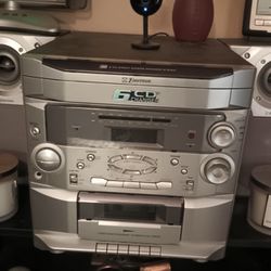 Am/Fm Stereo/Cassette/CD Changer 