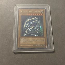 Blue Eyes White Dragon
