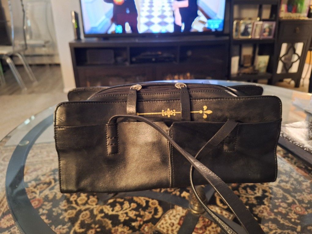 ALFANI LEATHER HANDBAG