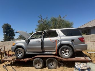 2003 Toyota Sequoia