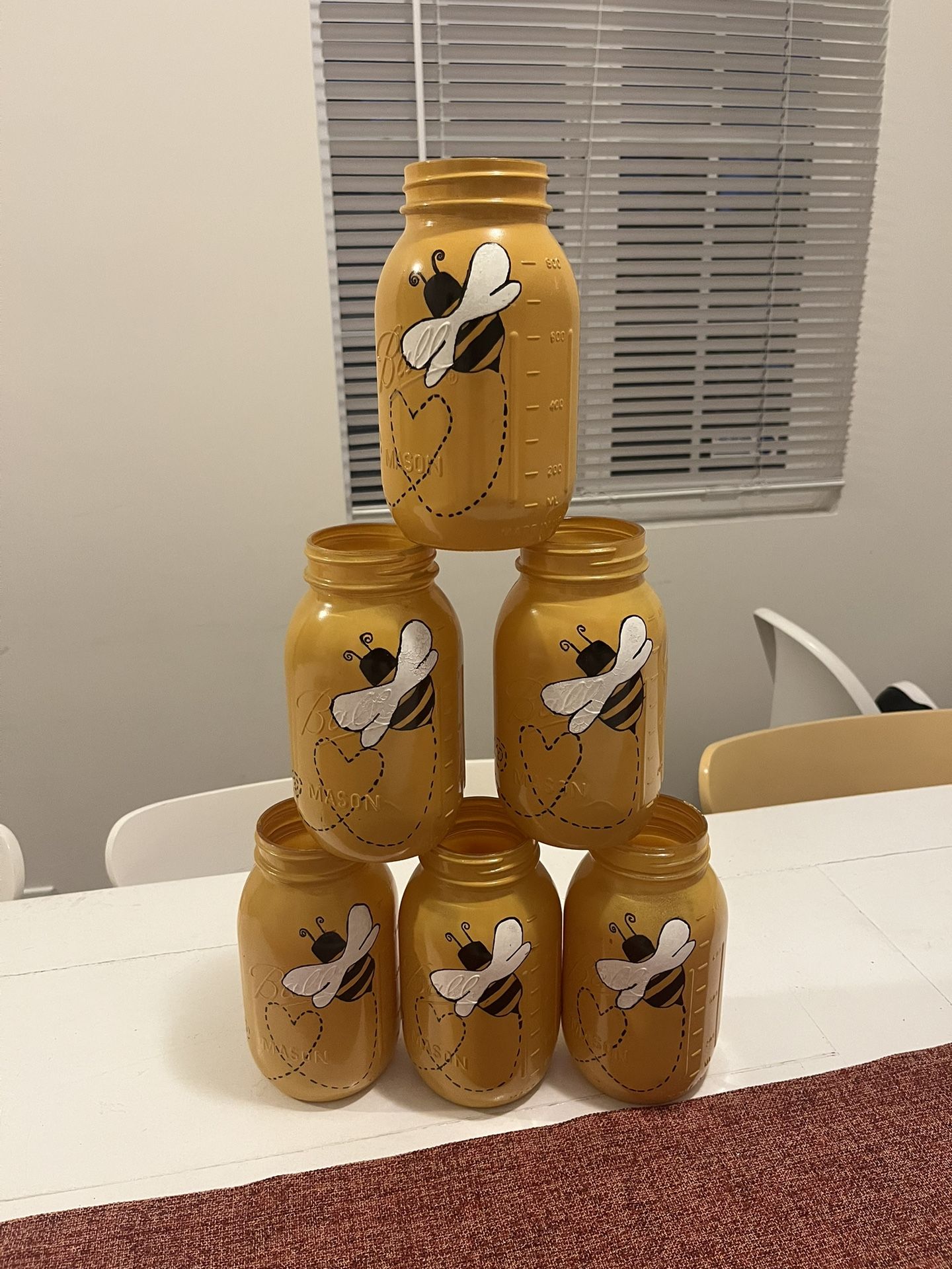 Gender Reveal Bee Mason Jars