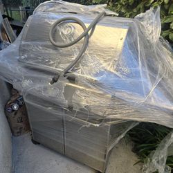 Weber Genesis BBQ Grill