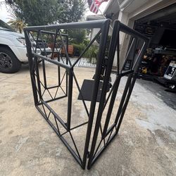ADJ Dj Booth with Extra Attachment For Light 