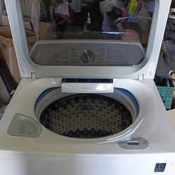 Washer GE profile 5.5 cu ft