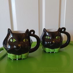 Set of 2 Halloween Mugs