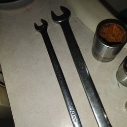 Snap on  Tools