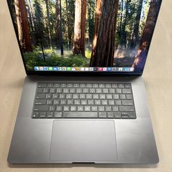 2023 MacBook Pro 16” 64GB M3 Max 40 core, 2TB, 16 count, New 140W Charger AppleCare April 2027