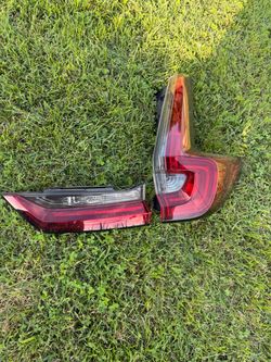 2020-2022 Honda CRV Right Rear Inner And Outer Taillight