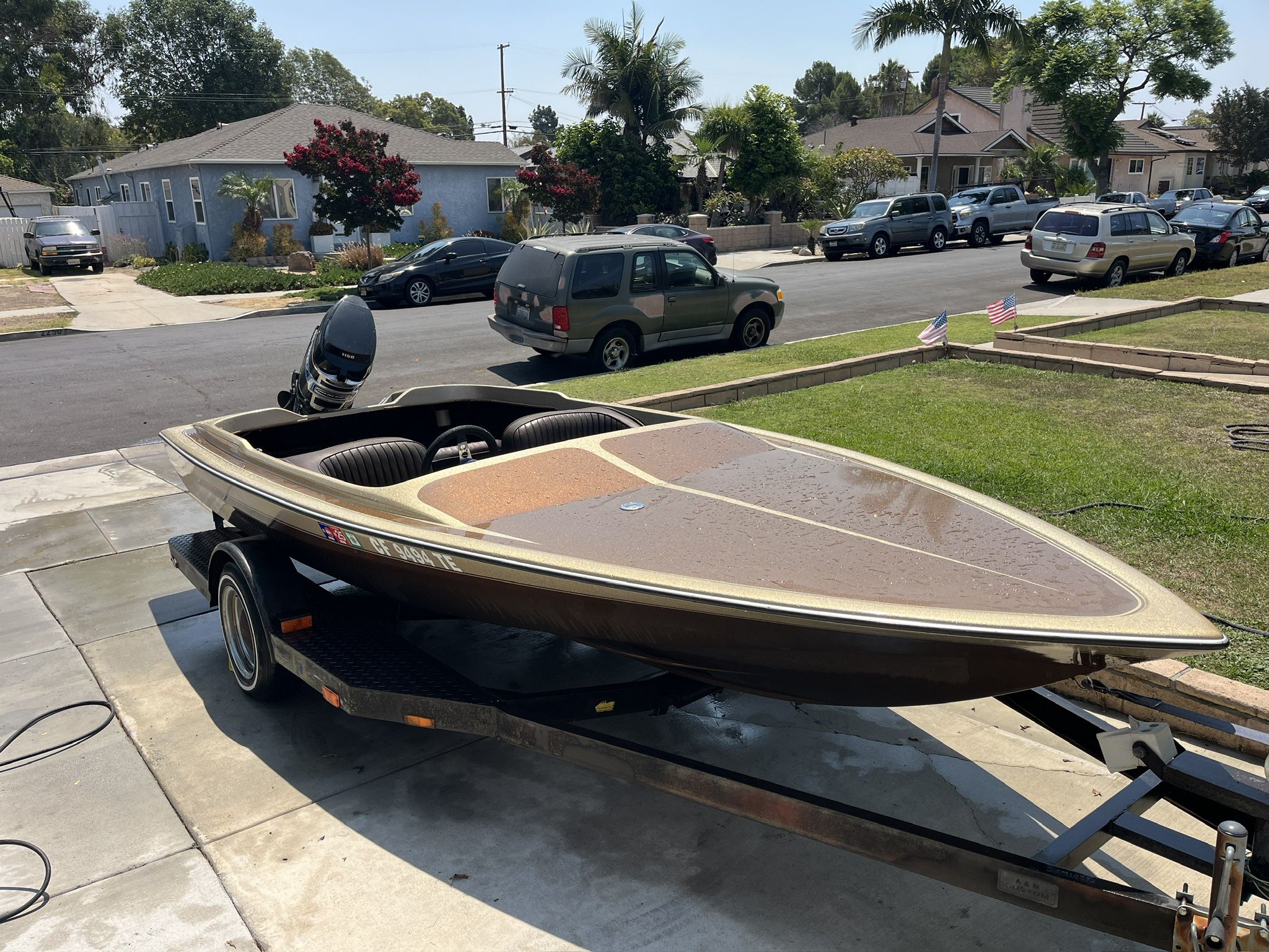 1975 Kona 17’ Ski Boat With Mercury Outboard