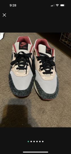 Nike Air Max 1 Premium Size 9