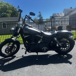 Harley Davidson Street Bob Motorcycle 2015