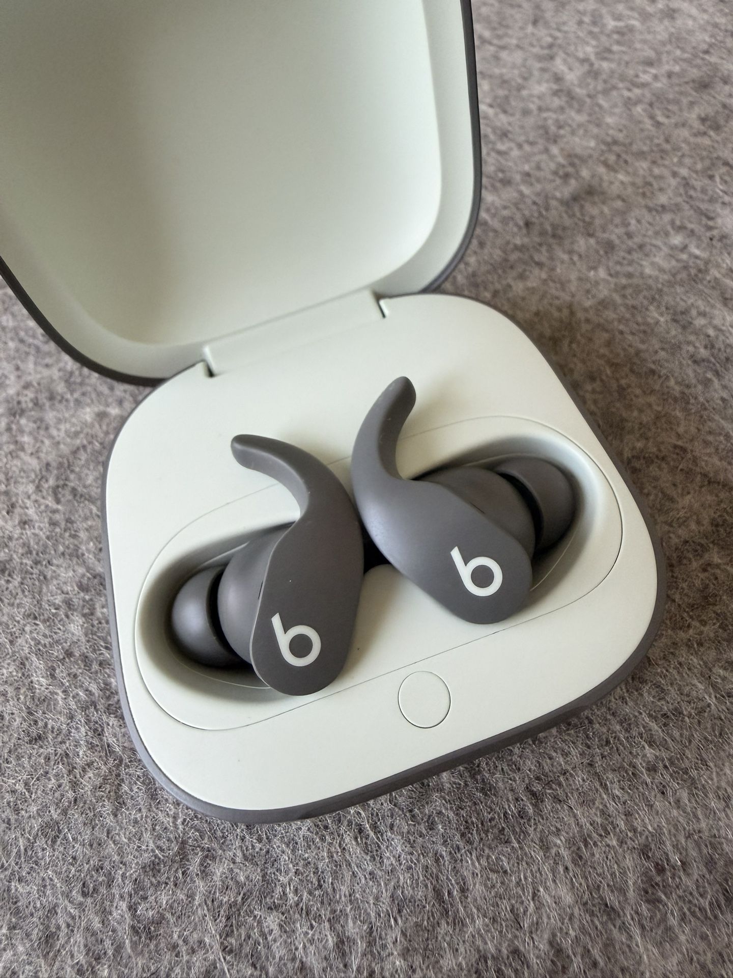 Beats Fit Pro – Sage Gray – Like New
