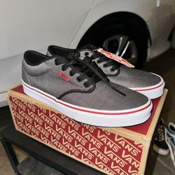 Mens Size 9.5/ Brand New Vans 