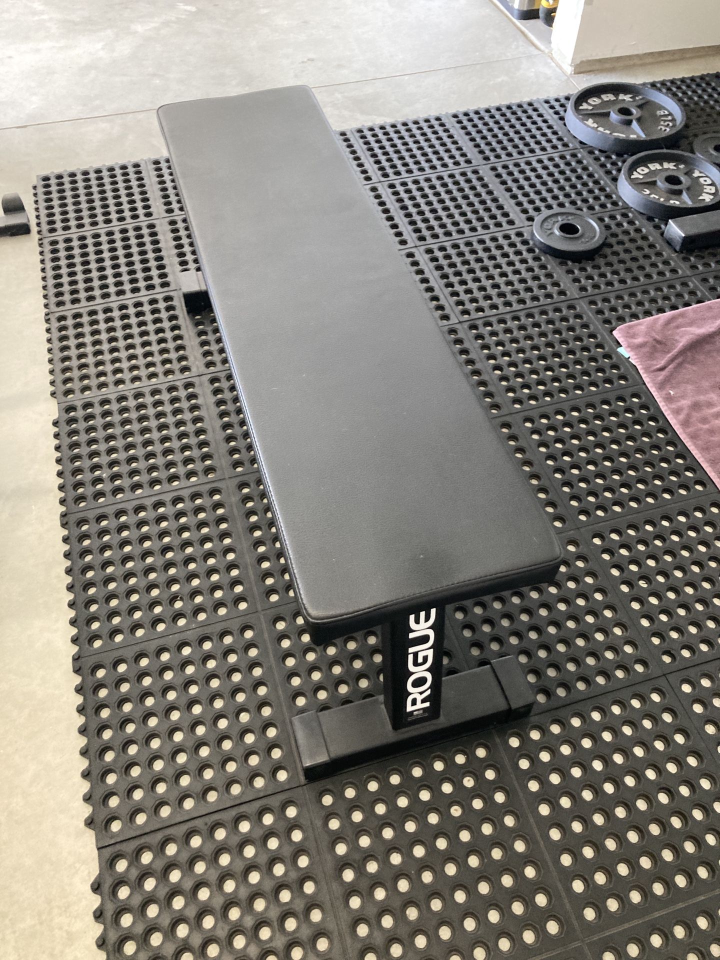 Rogue Weight Bench