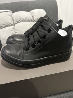 Rick Owens Jumbo Lace Low Top Sneakers Black Leather EU 42