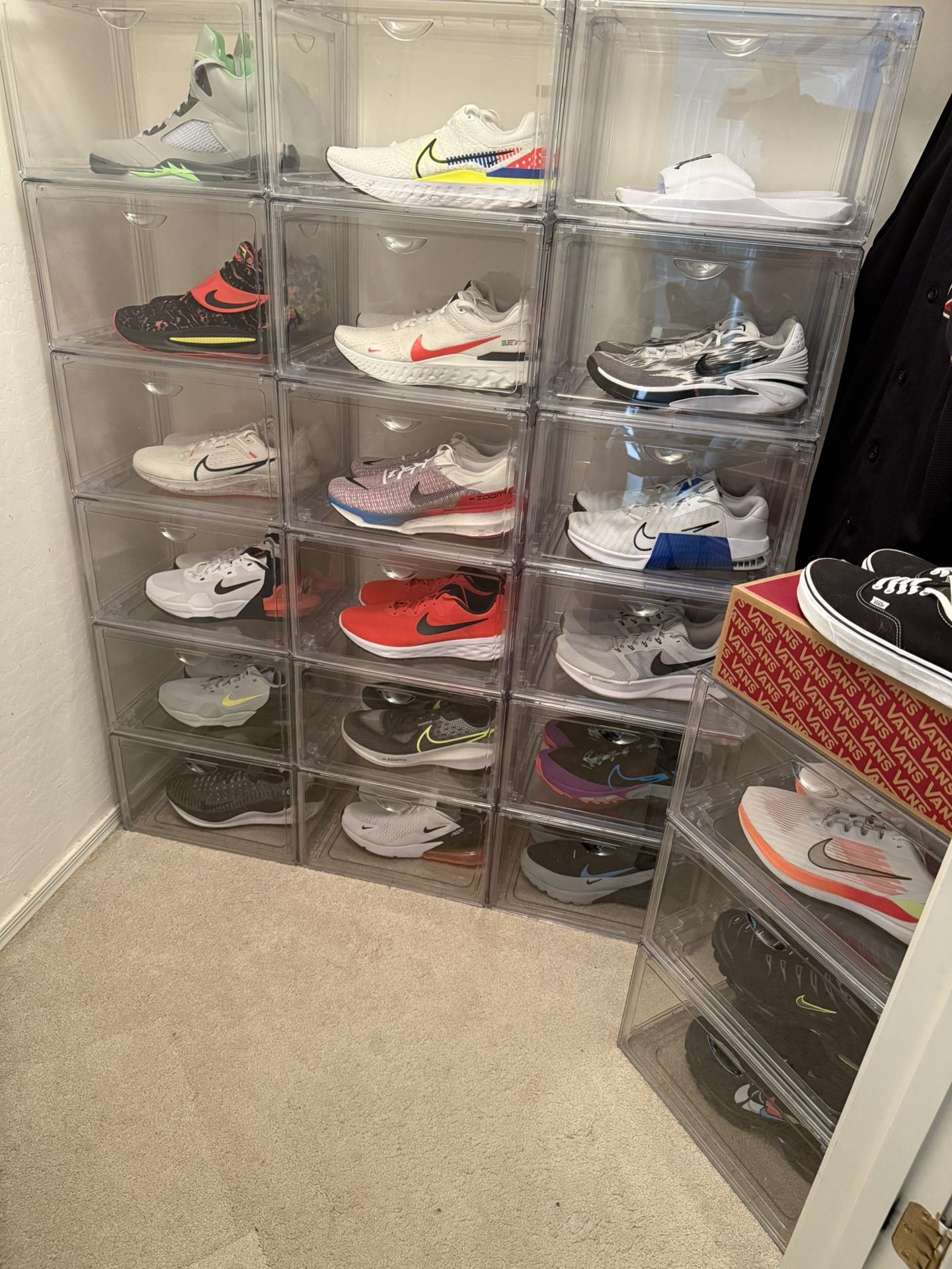 SHOES