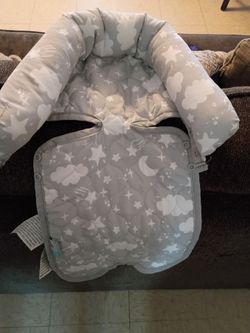 Baby headrest and belt