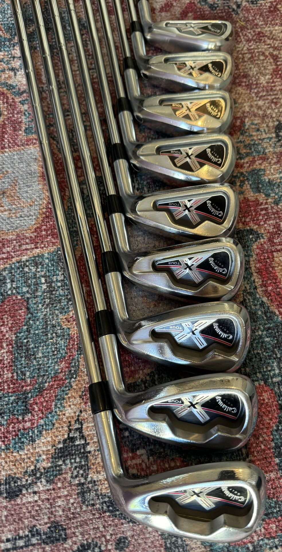 CALLAWAY X-TOUR IRONS 2-PW TRUE TEMPER DYNAMIC GOLD R300 STEEL RIGHT