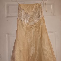  Maid Of Honor Dress 