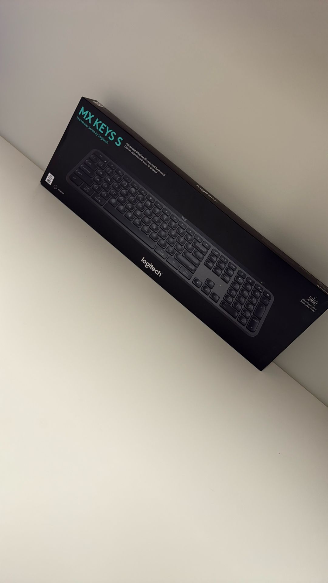 Logitech Keyboard -MX KEYS S
