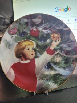 beautiful christmas decorative antique plate