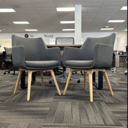 Mid Century Modern Lounge Chair