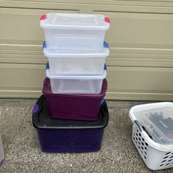 5 Storage Tote Bins