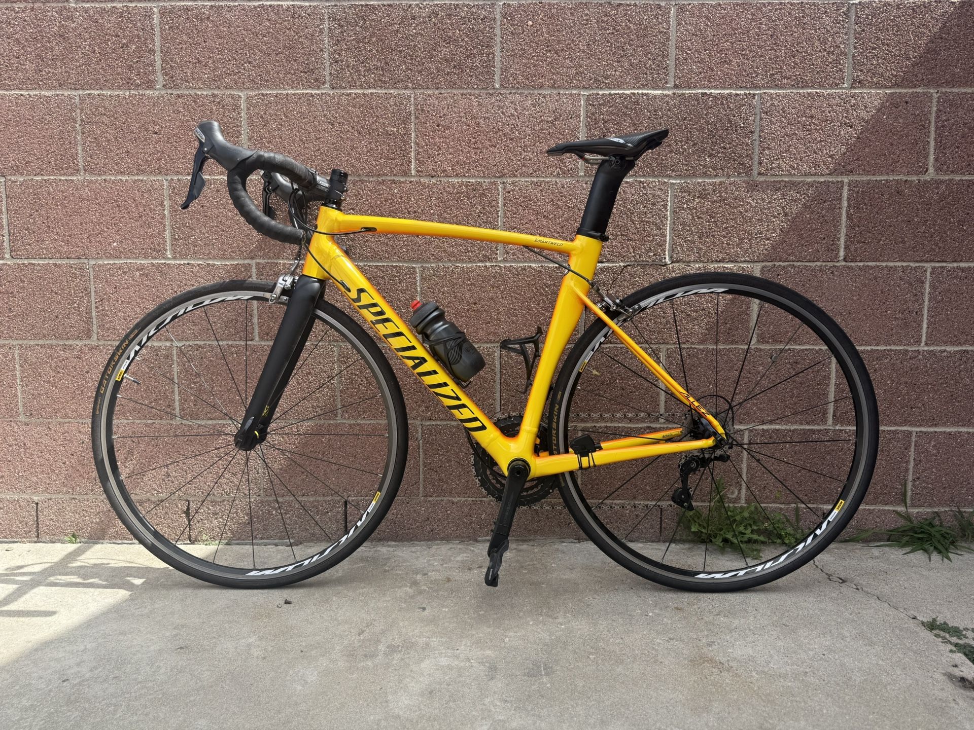 Specialized Allez Sprint 56cm Road Bike