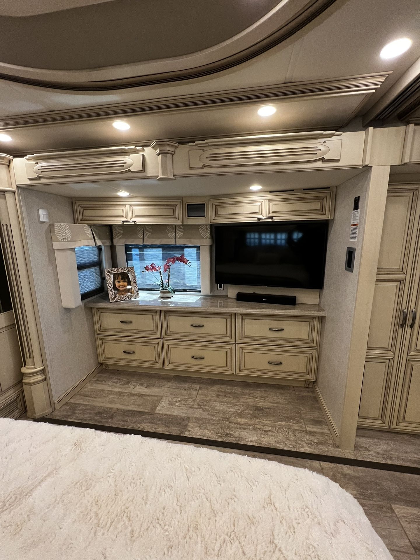 2021 Newmar Essex 4551 for Sale in Beaumont, CA OfferUp