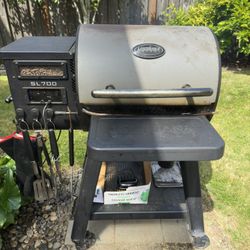 Louisiana Grills BBQ / Smoker