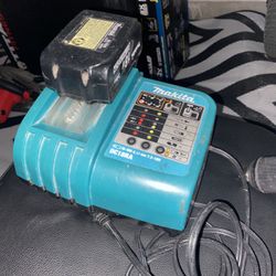 Makita 18V Battery & Rapid Charger (Excellent Condition) + FREE Drill for Parts