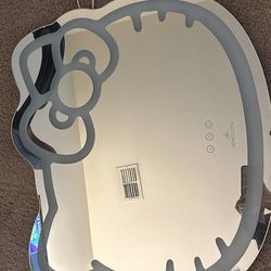 Hello Kitty Mirror 