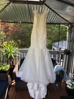 Wedding dress