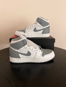 Air Jordan 1 Retro High OG Stealth Sz 6.5Y/8W