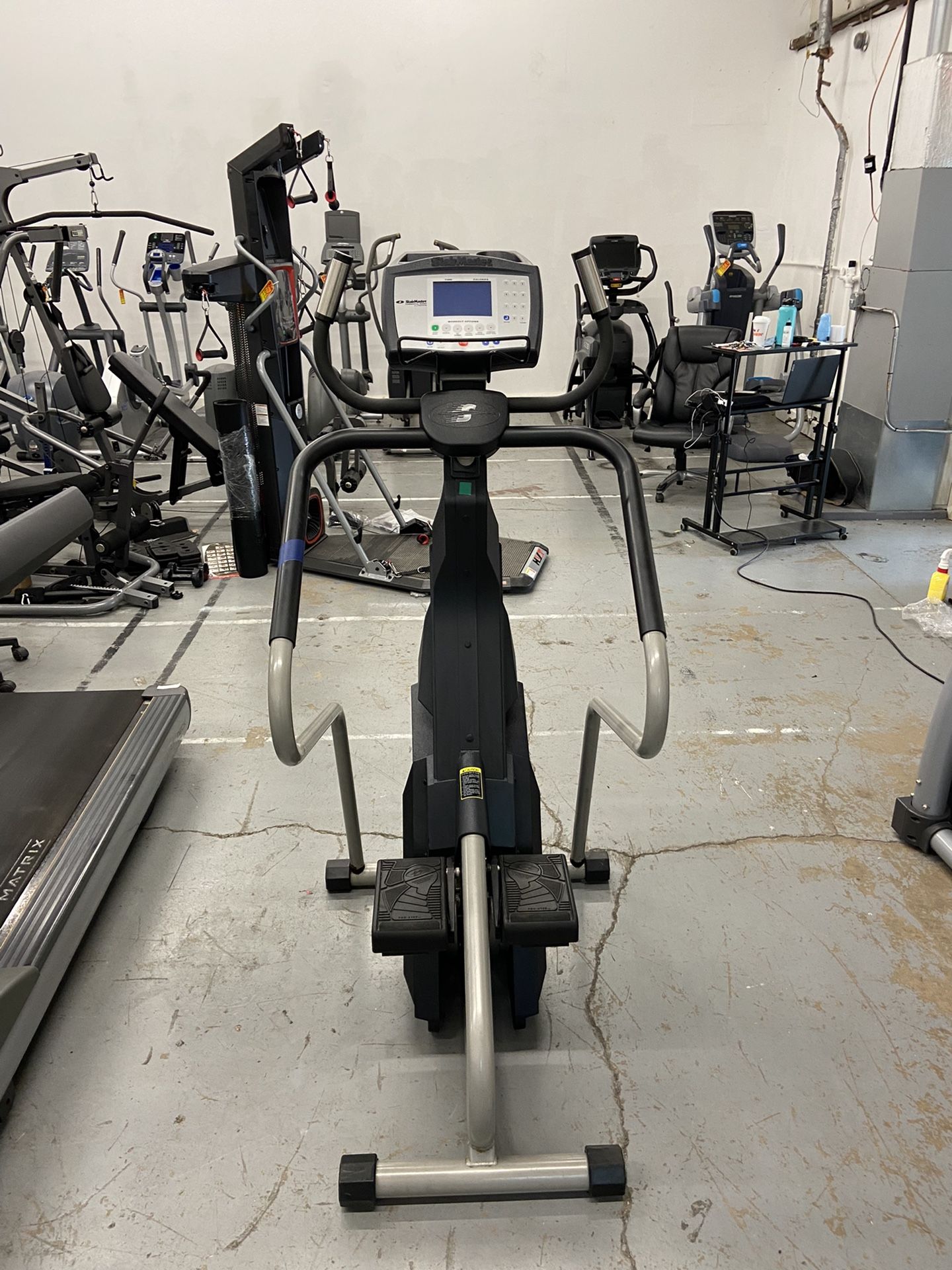 Stairmaster Freeclimber 4600 CL 4600CL Stepper Stair Climber - Step Machine For Home Gym