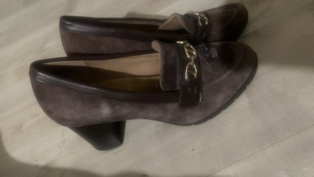 leather high heel shoes size 9