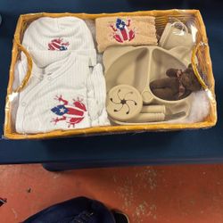 New Born Baby Gift Basket 
